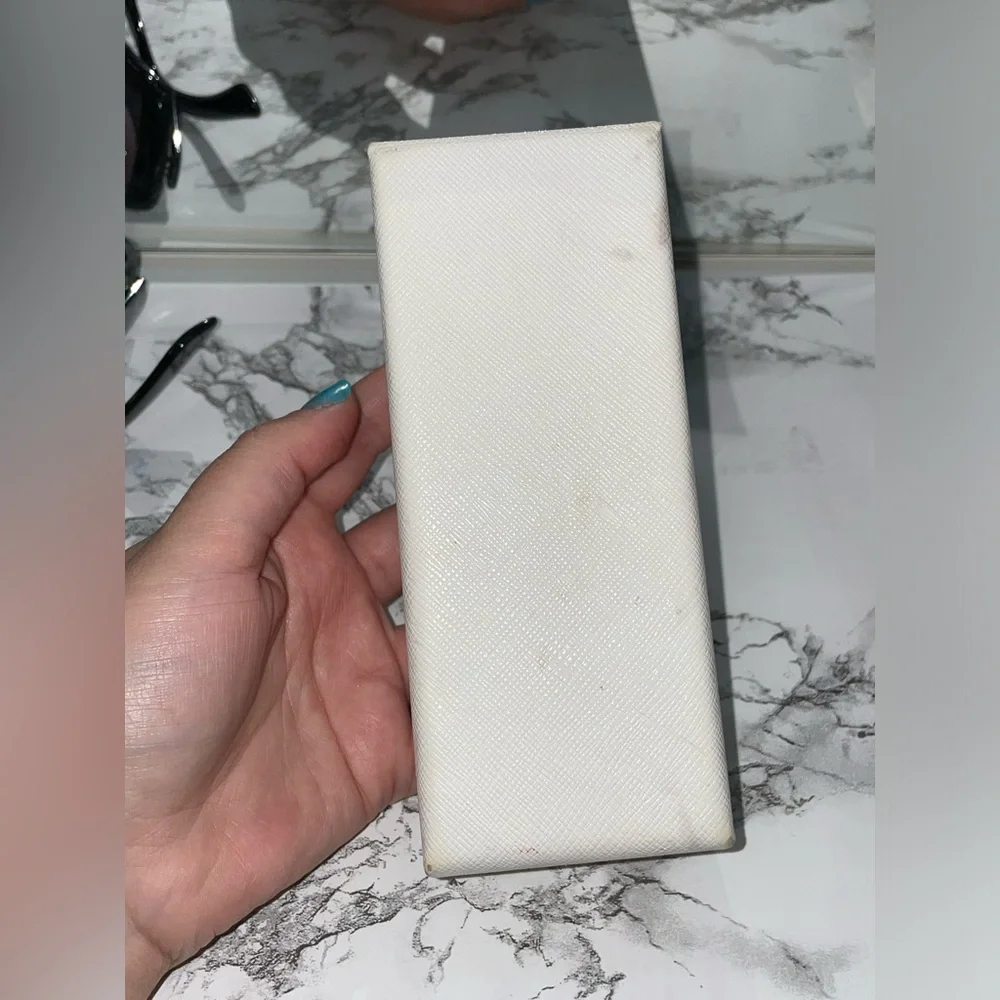 ❌❌SOLD❌❌Prada Black Oversized Sunglasses SPR32P 57017 - Picture 11 of 15